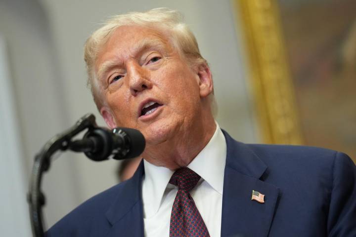 Trump anuncia nuevo censo sin inmigrantes