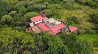 Protestan contra Noroña en su casa en Tepoztlán