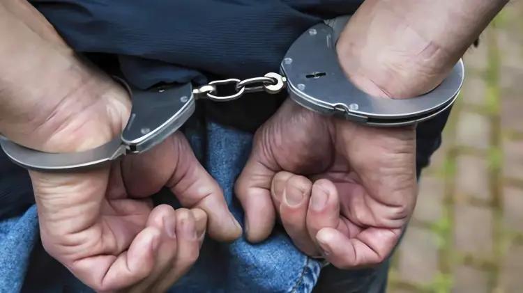 Hombre de Arizona arrestado por amenazas antisemitas en redes sociales
