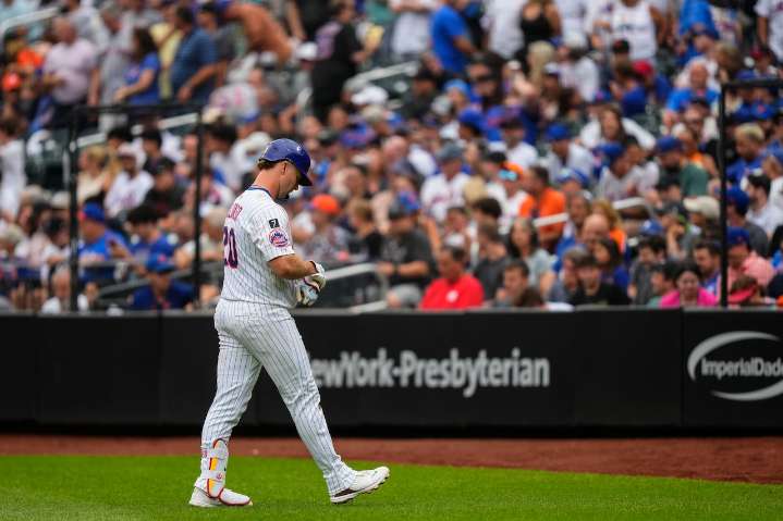 New York Mets vs. Milwaukee Brewers FREE LIVE STREAM (8/8/25): Watch MLB game online