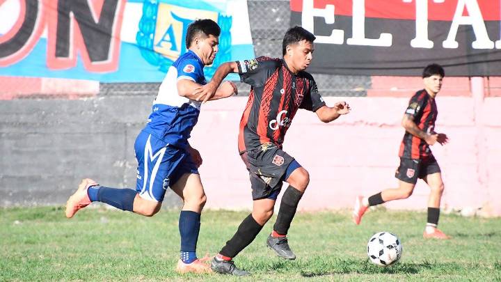 Comercio pegó como visitante y se quedó con el clásico de Huaico Hondo ante Estudiantes