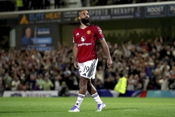Ridículo de Manchester United ante equipo de Cuarta División