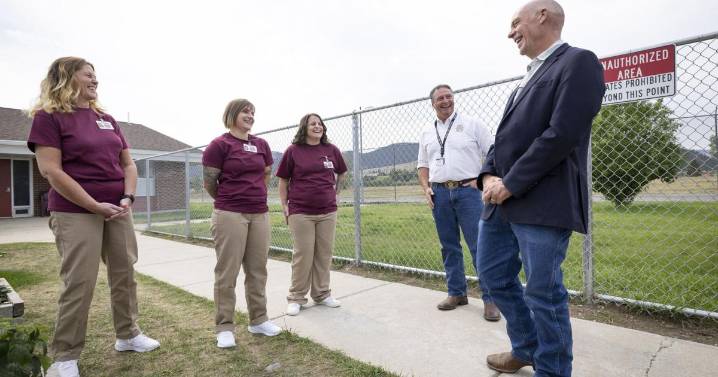 Inmates settle into recycled facility in Boulder, where state eyes new prison expansion