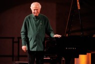 La mirada singular de Schiff al tránsito del clasicismo al romanticismo, tomando a Bach como observador áureo