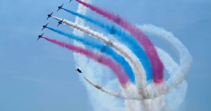 Red Arrows mount flypasts across UK - where and when to see them