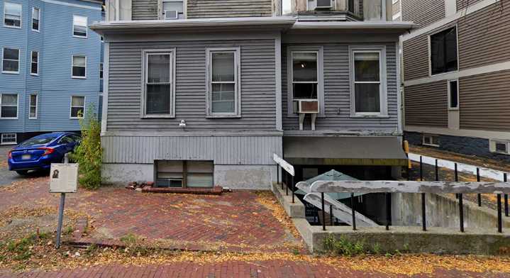 Attend meetings in Cambridge from Aug. 7-14 about historical home and hotel; max unit size