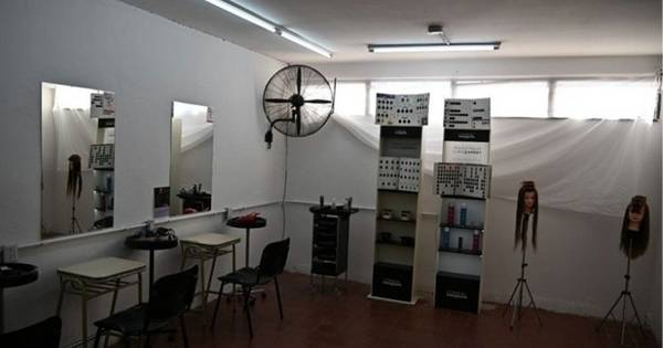 Continúan capacitando en peluquería a internos del Servicio Penitenciario Provincial