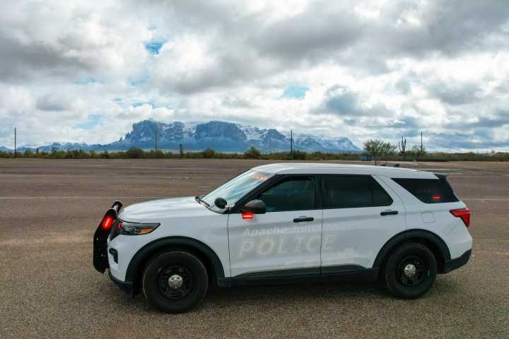 1 robbery, 3 burglaries reported in Apache Junction to AJPD