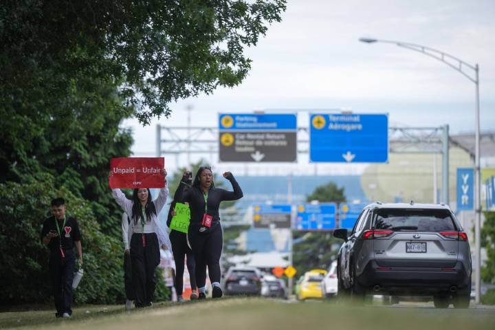 Flight attendants union says tentative deal reached to end Air Canada strike