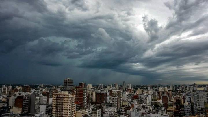 En vivo la tormenta de Santa Rosa en Buenos Aires y todo el país: minuto a minuto las lluvias y ciclogénesis