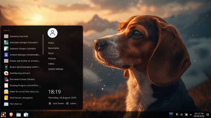 RefreshOS 2.5 mixes desktops but keeps Debian underneath • The Register
