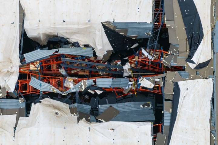 Storms kill 1, injure another and displace hundreds of inmates in Nebraska