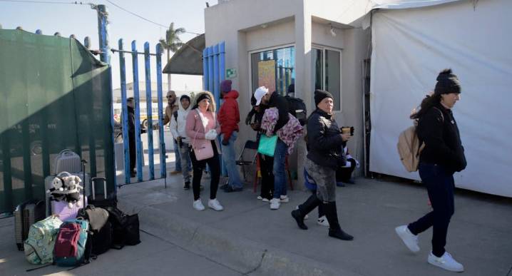 Una jueza bloquea las «deportaciones aceleradas» de inmigrantes del Gobierno Trump