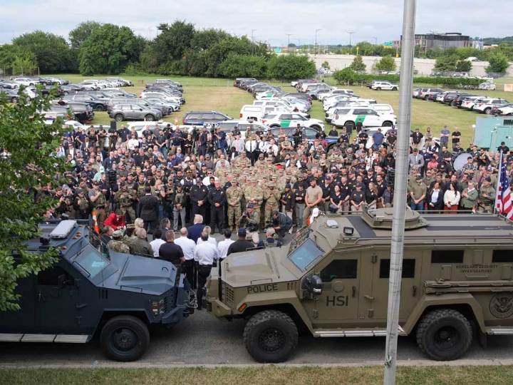National Guard members on D.C. streets will soon be armed