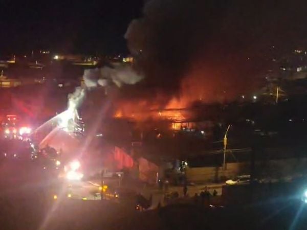 Síntesis regional de noticias: millonarias pérdidas en incendio de hotel en Taltal