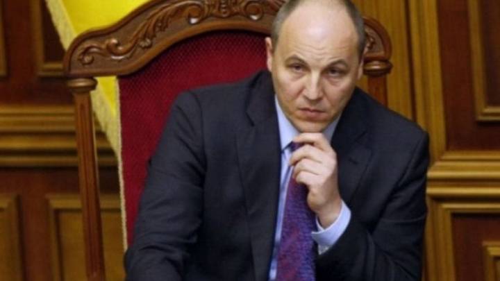Difunden VIDEO del asesinato de Andri Parubi, expresidente del Parlamento de Ucrania, en Leópolis