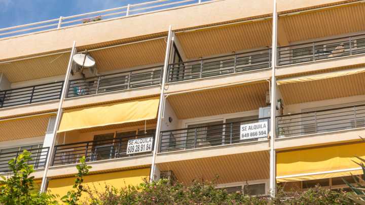Los propietarios de viviendas no podrán alquilarlas ni venderlas en España a partir de 2030 si no cumplen esta condición