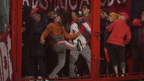 Argentina: Más de un centenar de detenidos y casi 20 heridos por violencia en Copa Sudamericana