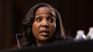 Quién es Lisa Cook, la economista que Trump quiere destituir del Banco Central