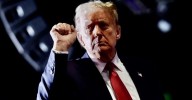 'What disease': Photos of Trump's hand make onlookers declare the president is 'melting'