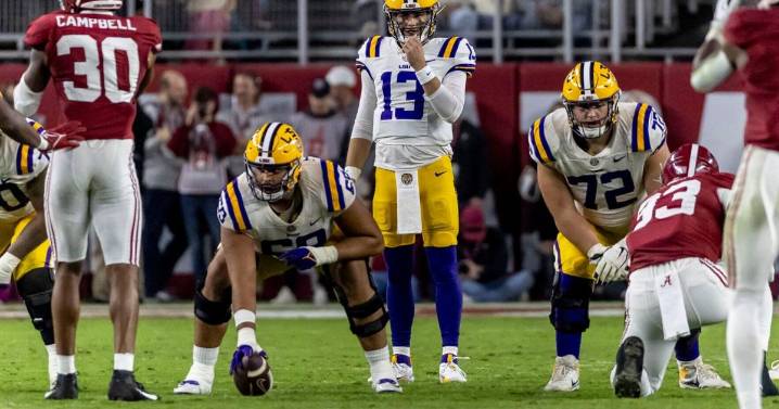 SEC football to play nine-game conference schedule in 2026
