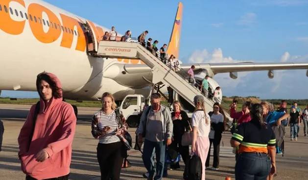 Margarita recibió grupo de 551 turistas rusos
