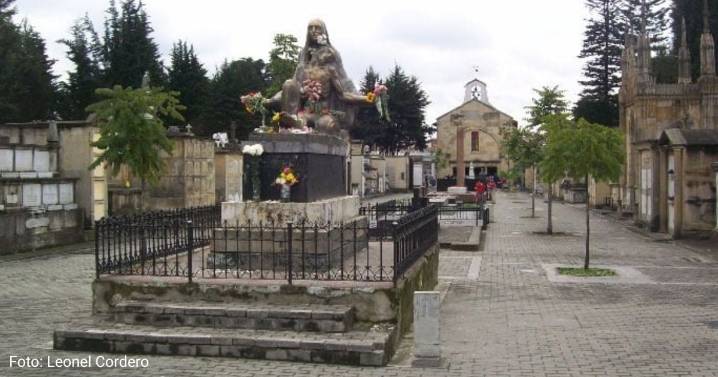 Las 3 tumbas que más conceden milagros en el Cementerio Central de Bogotá