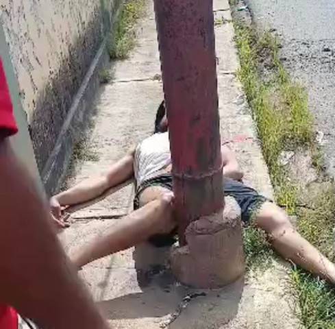 Murió el motorizado que chocó contra un poste en Villa Manamo