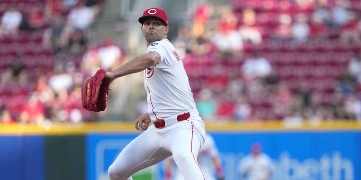 The science that makes Nick Martinez ‘The Wild Card’
