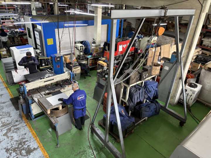Más de 335.000 usuarios industriales en México han sufrido apagones en 2025