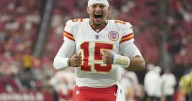 One pass, one TD: Mahomes, Chiefs get off to good start in 20