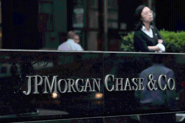 JPMorgan Chase poaches record number of senior bankers as Wall Street talent war escalates