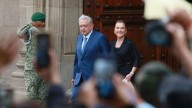 Esposa de AMLO obtiene nacionalidad española tras fricción diplomática por disculpas por la conquista