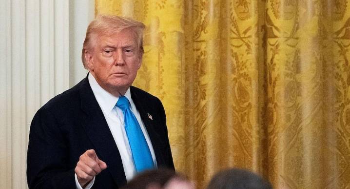Donald Trump amenaza con imponer aranceles del 250% a productos farmacéuticos