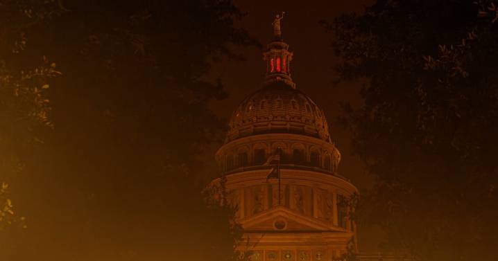 Texas GOP flexes power to stifle Dems’ redistricting stand