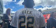 Brewers honor Bob Uecker with custom jerseys