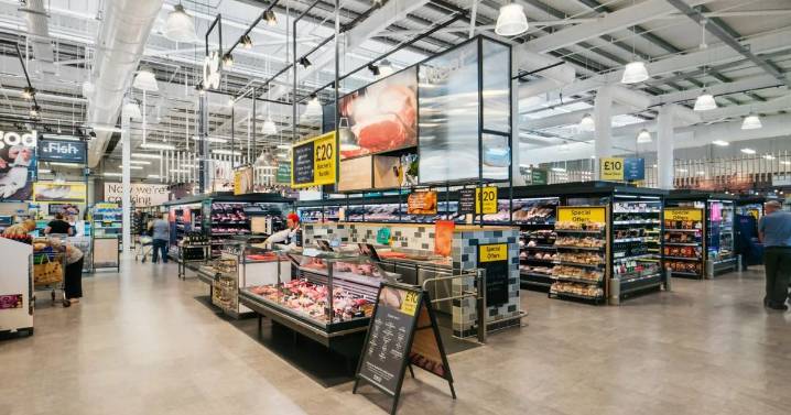 Tesco forced to make big change for shoppers buying flowers at tills
