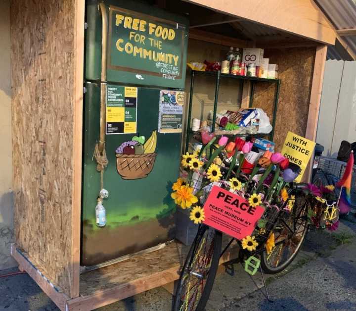 Emergency repairs needed for community fridge, a Staten Island ‘lifeline’