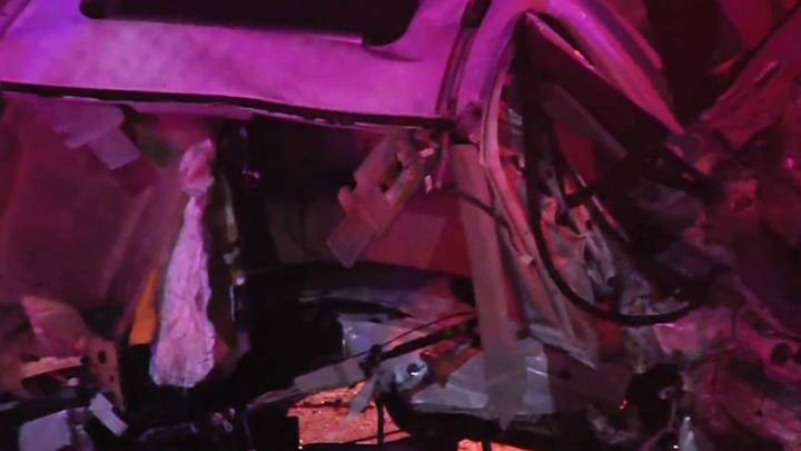 Deadly crash in North Miami Beach leaves car destroyed