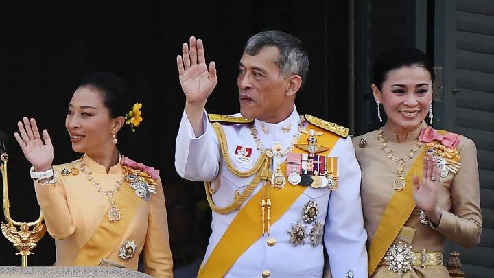 The Thai royal family issue a concerning update on the health of the coma