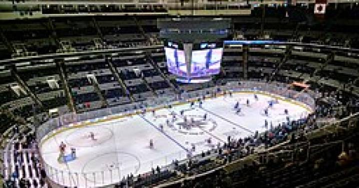 San Jose, Sharks reach deal to extend arena lease