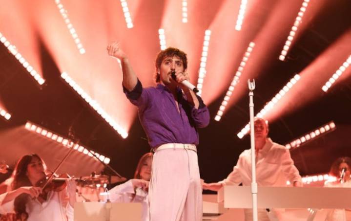 Handful of tickets just released for Benson Boone’s biggest local concert ever
