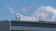 JP Morgan vuelve a convertirse en accionista significativo del Sabadell en plena OPA hostil de BBVA