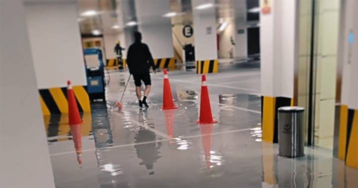 Lluvias provocan inundaciones y daños en la Cámara de Diputados