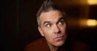 Robbie Williams Gives Update On His Relationship With Oasis