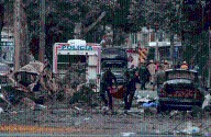 Un doble ataque terrorista en Colombia termina 12 policías y seis civiles muertos