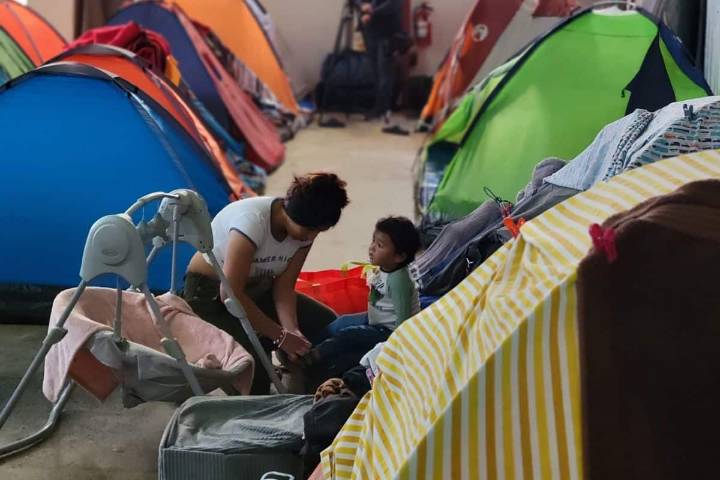 Señalan presunta explotación de menores migrantes por fallas en el programa SIJ