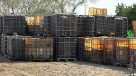 Asegura FGR cinco mil litros de hidrocarburo ilegal tras cateo en Cadereyta, Nuevo León