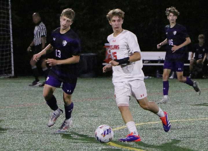 Gideon Petersen pushes Hershey boys soccer past Bishop McDevitt