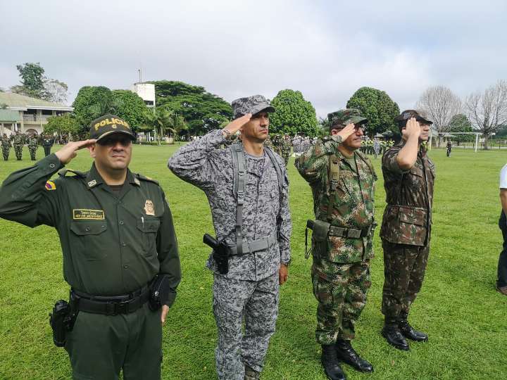 Más de 30.000 miembros de la Fuerza Pública han salido de las filas desde 2022